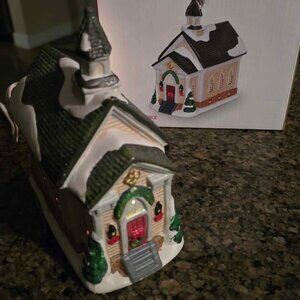 Lighted Porcelain Christmas House – Chapel Design with Wreaths & Trees